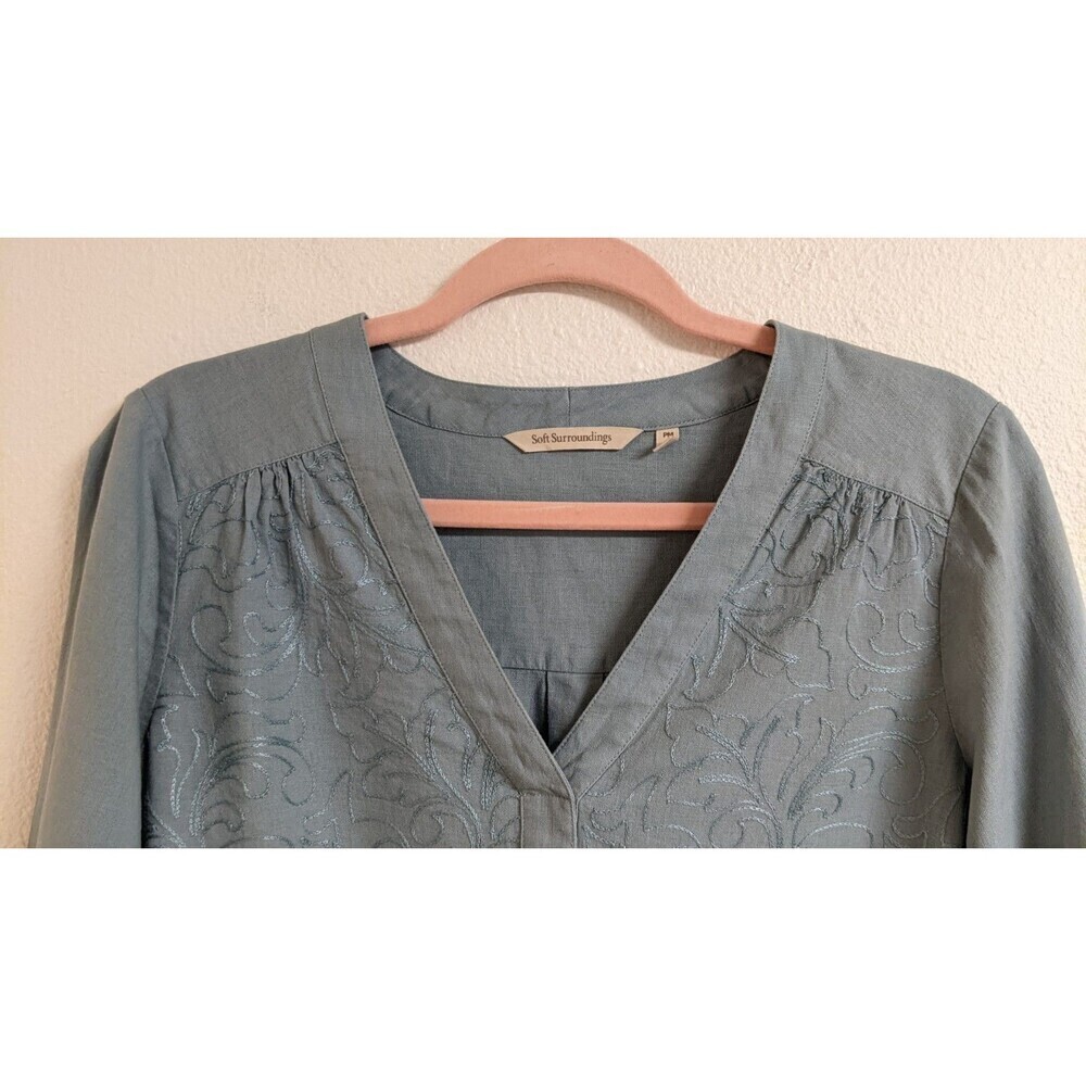 Women's Soft Surroundings Blue Lillith Arona Linen Boho Tunic Embroidered Top PM - Picture 5 of 13